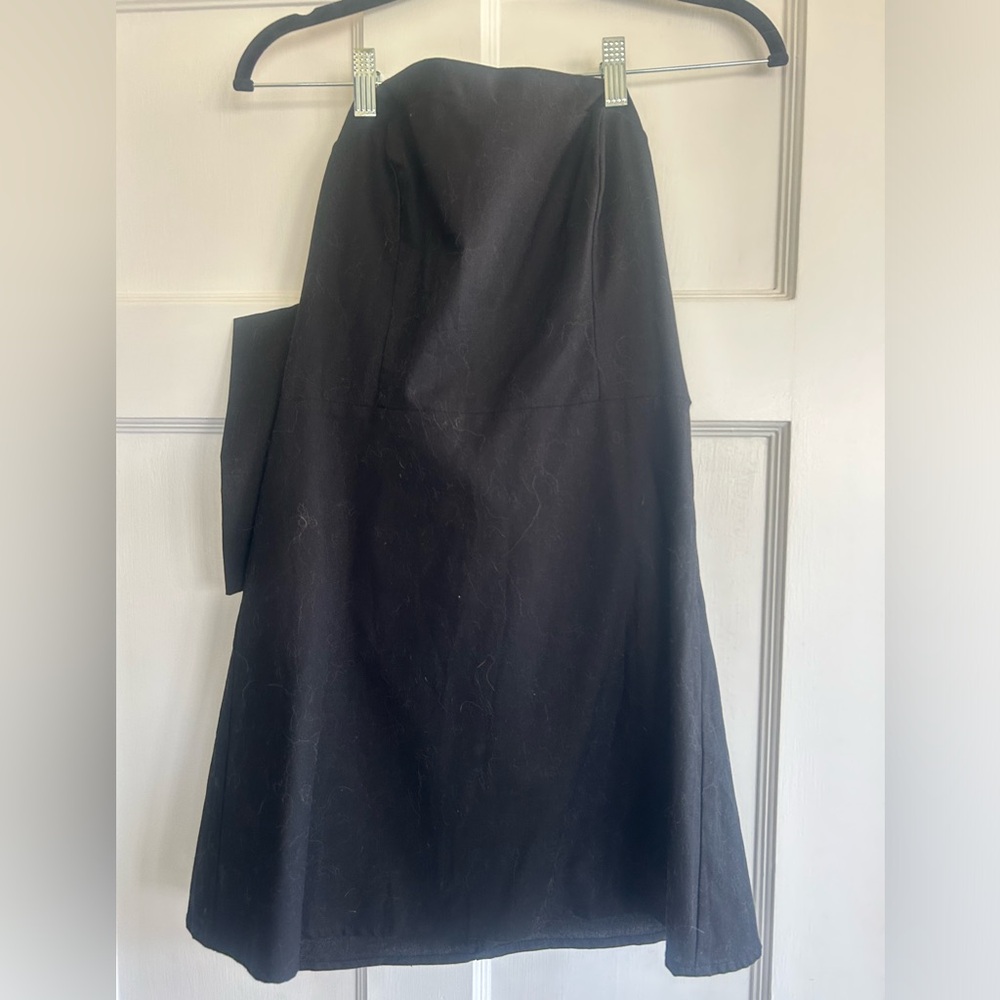Black strapless back bow cocktail dress